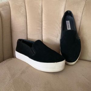 Black Suede Platform Steve Madden Gills Sneaker
